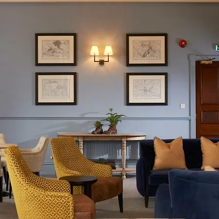 Newfield Hall 컨트리하우스 *