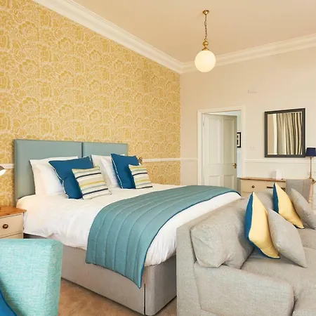 Gospodarstwo wiejskie Newfield Hall