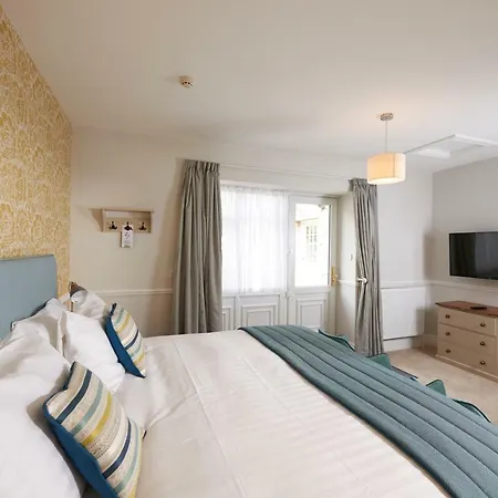 Newfield Hall * Skipton